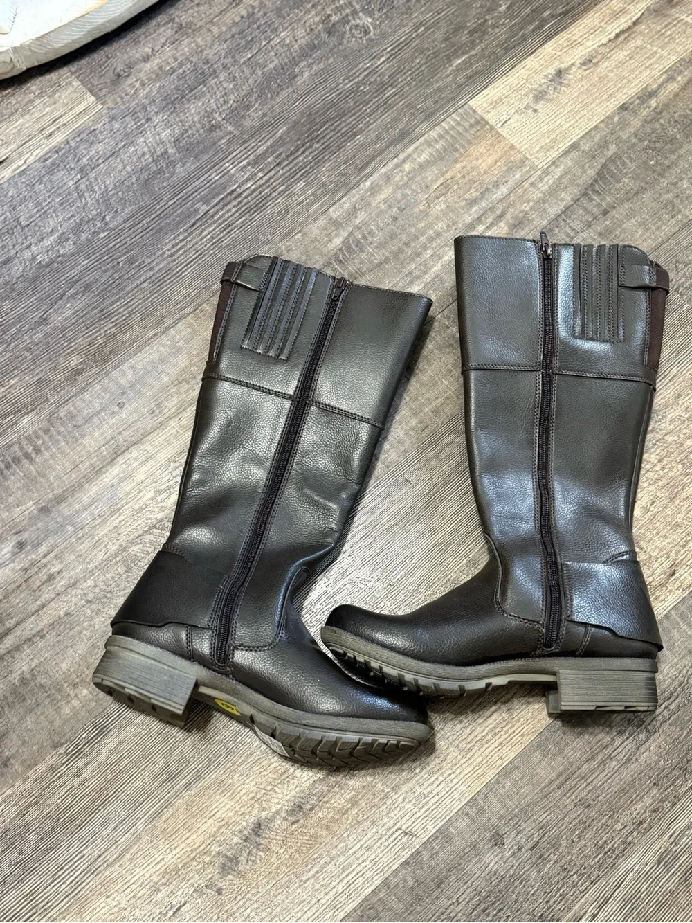 Clarks Riddle Phrase Brown Riding Boots Size 9M New